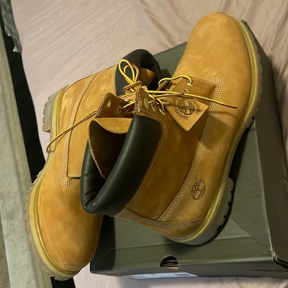 Wheat nutbuck timberland boots - Picture 4 of 8